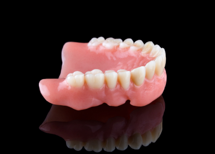 Fixed Hybrid Denture (All On 4)